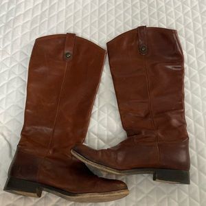 Woman’s size 9 extended calf FRYE boots